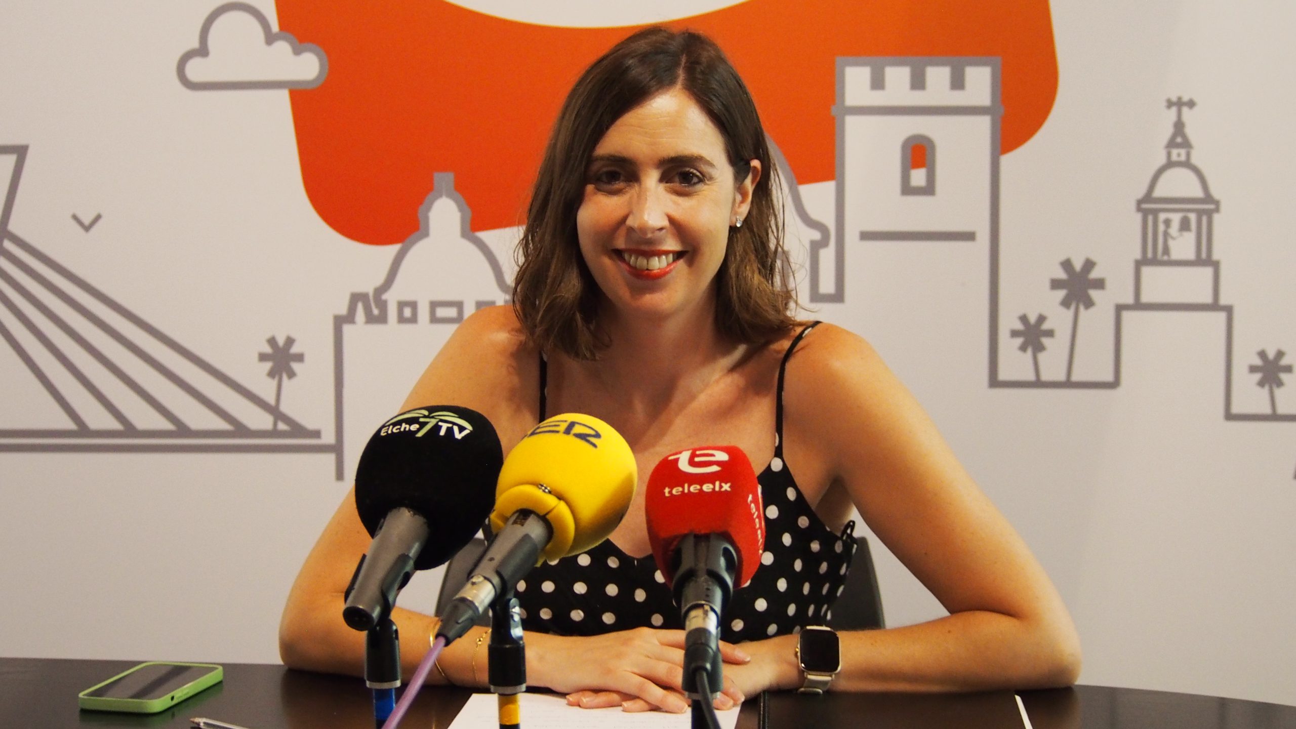 La portaveu del grupo municipal de Compromís per Elx, Esther Díez.