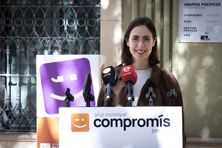 La portaveu de Compromís en el Ajuntament d’Elx, Esther Díez.